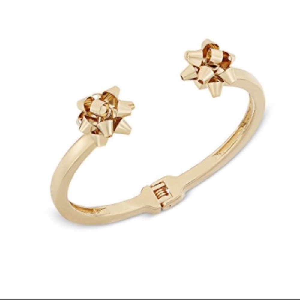 🎉HP🎉 NWT Celebrate Shop Bow Bangle Bracelet Gold